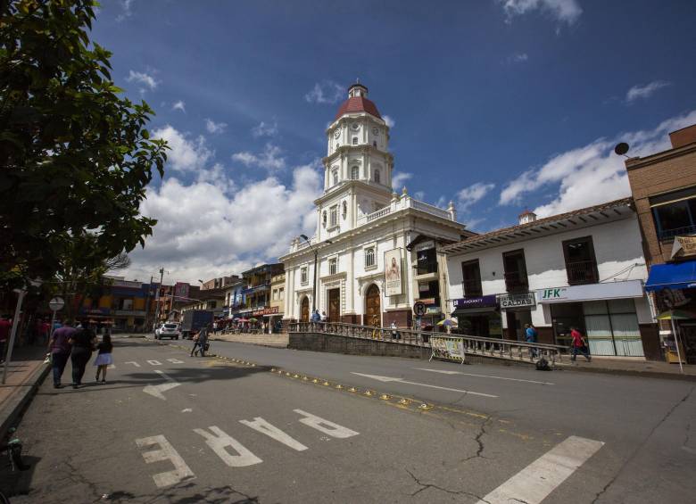 La adolescente de 13 años de edad que permanecía desaparecida en el municipio de Caldas desde el pasado domingo 8 de marzo. Foto: Edwin Bustamante. 