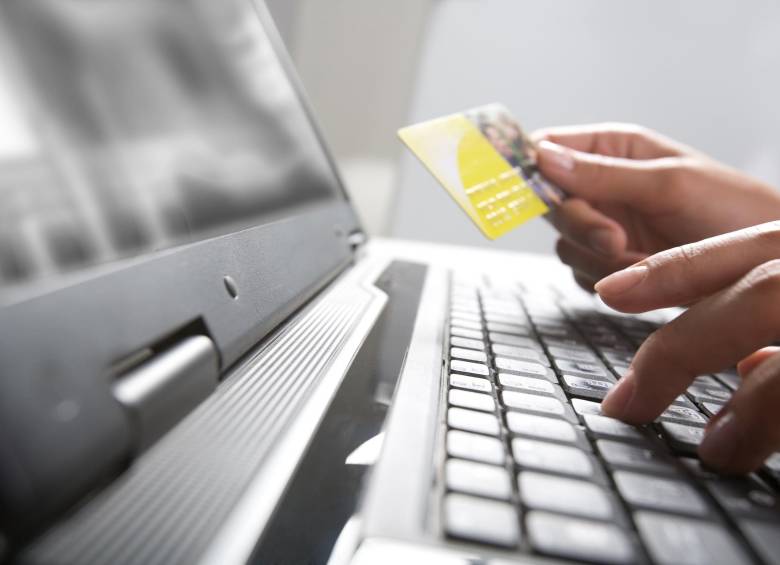 Gobierno anuncia Conpes sobre comercio electrónico que estaría listo en noviembre para estimular las compras por internet. FOTO SHUTTERSTOCK