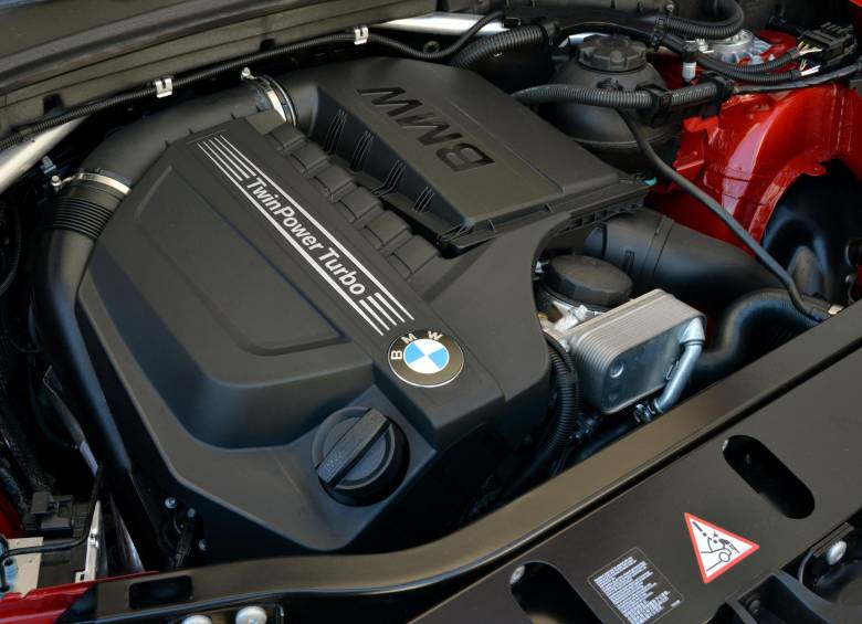 El motor, con tecnología TwinTurbo, viene en versión diesel y gasolina. FOTOS Cortesía