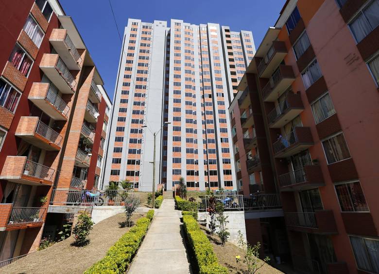 En el proyecto Ferrería son dos torres con 160 apartamentos cada una. FOTO henry agudelo