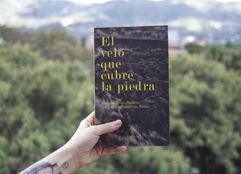 Con el libro se hace un recorrido por lugares y situaciones distintas, cotidianas. FOTO CORTESÍA Carlos Felipe Ramirez.