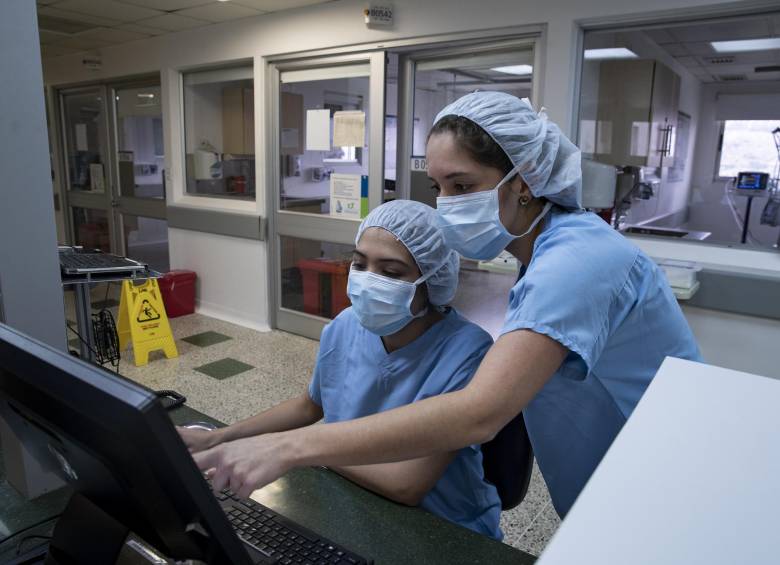 Cerca de 35 países hacen parte de Solidarity, estudio clínico internacional coordinado por la OMS. El proyecto cuenta con cerca de 4.000 pacientes y esperan más. FOTO ESTEBAN VANEGAS LONDOÑO