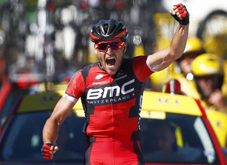 Casi de punta a punta, el belga Greg Van Avermaet ganó la quinta etapa del Tour y la segunda en su cuenta personal. Cuando quisieron darle alcance ya era muy tarde. Es nuevo líder. FOTO ap 