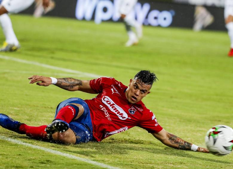 Leo Castro se queda en el DIM. FOTO JAIME PÉREZ