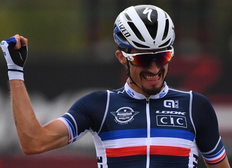 Julian Alaphilippe venía de ganar etapa en el Tour de Francia y ser líder de esa carrera por tres días. FOTO: AFP