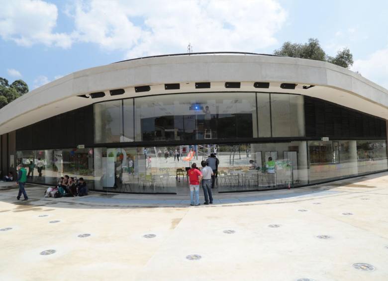 La UVA San Fernando tiene un área construida de 1.352 metros cuadrados y 9.016 m2 de espacio público. FOTO cortesía