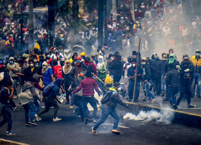 Las protestas en Quito y otras ciudades de Ecuador continúan. FOTO AFP
