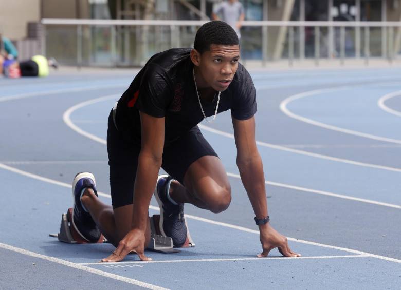 Bernardo Baloyes es el actual campeón suramericano de 200 metros. En el Prix buscará un nuevo festejo. FOTO JUAN A. SÁNCHEZ