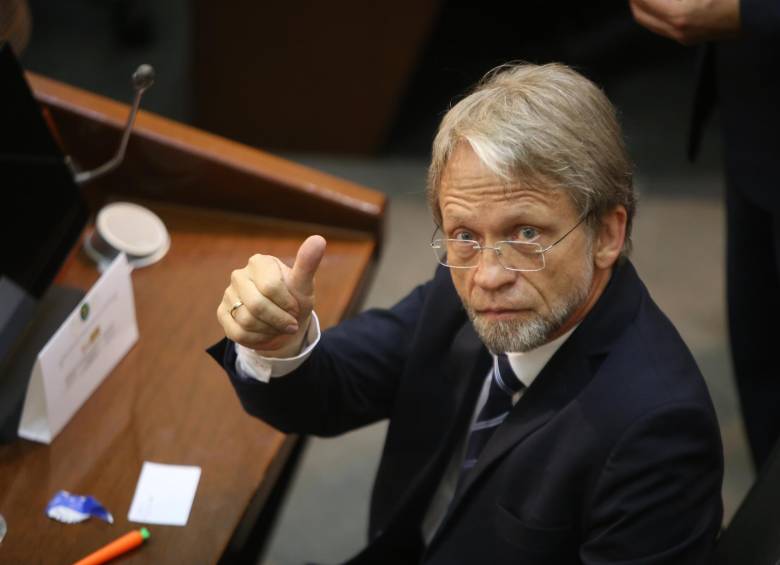En un triunfo temporal para Antanas Mockus, el Consejo de Estado falló a favor de la acción de tutela que interpuso su abogado y amparó sus derechos fundamentales. FOTO Colprensa