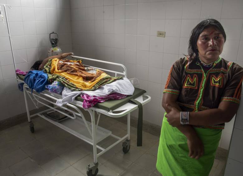 Oliva sirvió de traductora para facilitar la comunicación entre su prima y los médicos. FOTO ESTEBAN VANEGAS