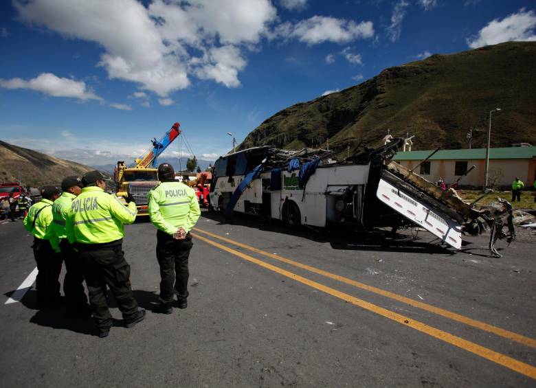 Accidente de bus en Ecuador del pasado martes. FOTO: EFE 
