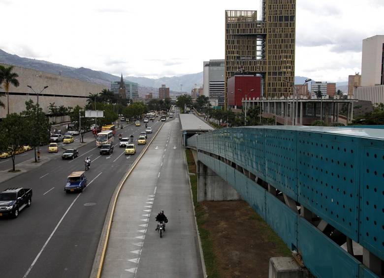 El Museo de Antioquia es quizás el punto más caliente. A su lado tiene parques encementados, como Plaza Botero y la Nutibara. Pero en todo el Centro se percibe más calor. FOTO Henry Agudelo