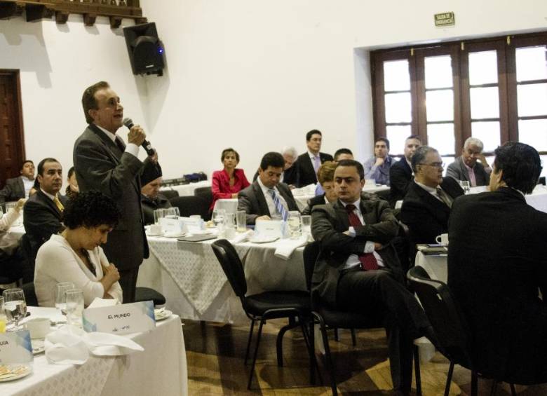Representantes de los gremios intercambiaron opiniones con los congresistas. 
