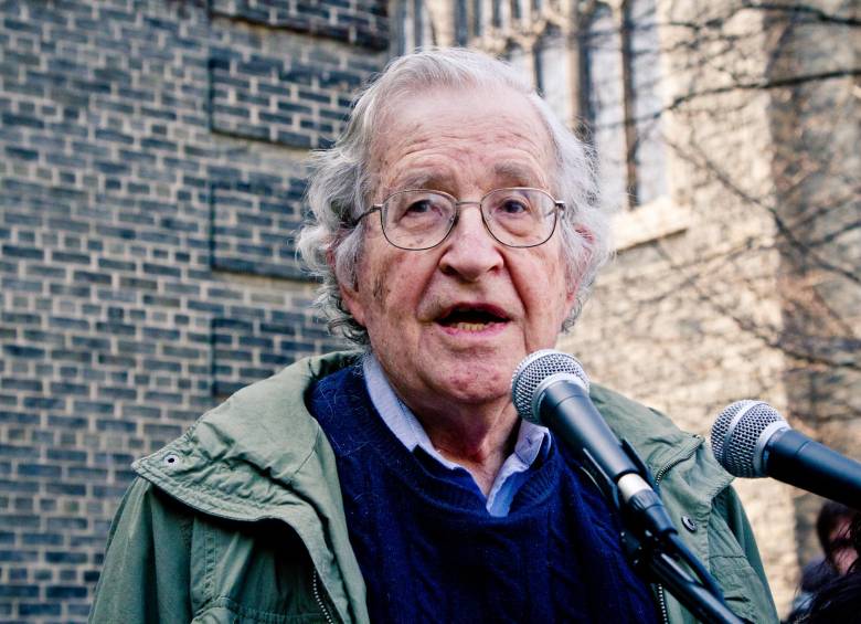 Noam Chomsky, pensador estadounidense a quien The New York Times señaló como “el más importante de los pensadores contemporáneos”. FOTO: CORTESÍA 