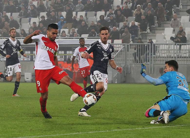 El pasado 11 de diciembre, Falcao se despachó con un triplete ante el Burdeos, el primero de su temporada. FOTO afp