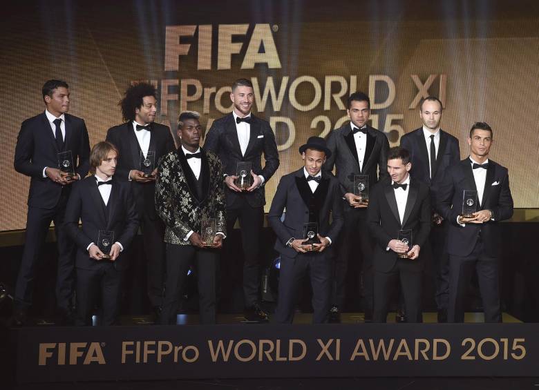 11 ideal: Thiago, Modric, Marcelo, Pogba, Ramos, Neymar, Alves, Messi, Iniesta, Ronaldo. Manuel Neuer (arquero), ausente. FOTO AP