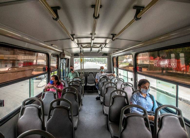 Aunque varios sectores productivos retomarán actividades, será necesario que las empresas reporten su protocolo de bioseguridad. FOTO Carlos Alberto Velásquez