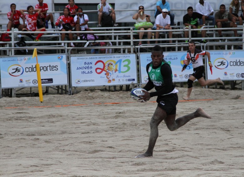 El rugby fue uno de los deportes en los que Antioquia dominó en Juegos de Mar y Playa 2013. FOTO archivo cortesía indeportes 
