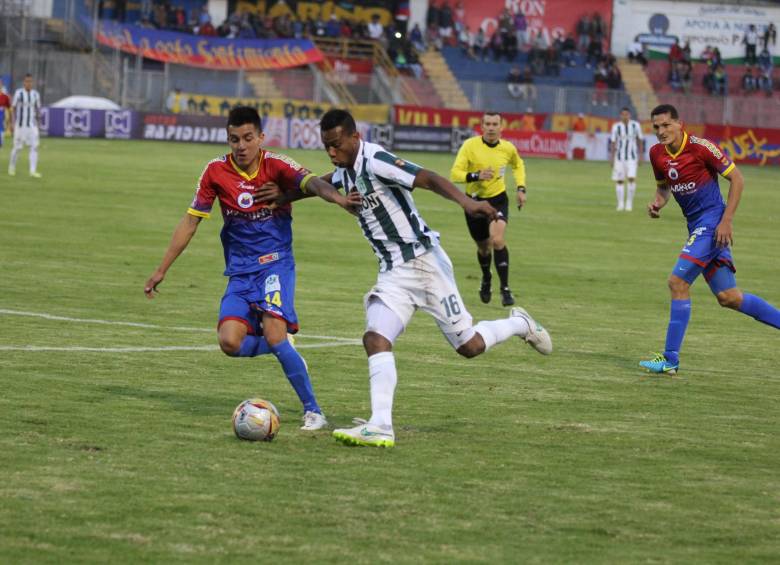 Jonathan Copete marcó el único gol de Nacional en el partido en el Libertad de Pasto. FOTO COLPRENSA