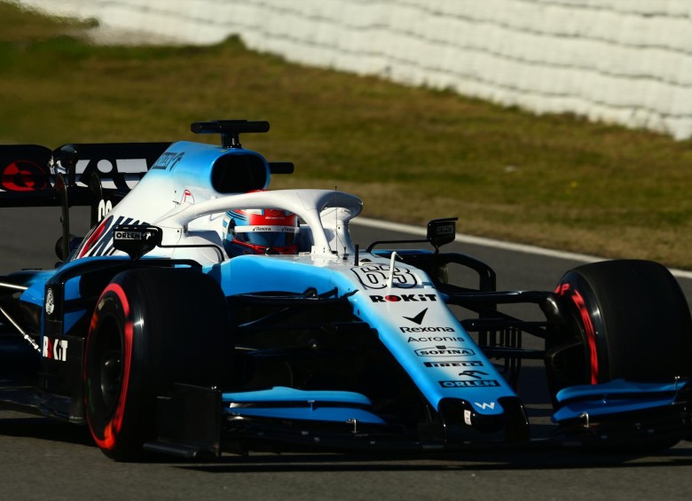 El piloto británico de Williams, George Russell, participa en las pruebas para la nueva temporada del Gran Premio de Fórmula Uno en el circuito de Cataluña en Montmeló, en las afueras de Barcelona. Foto: AFP