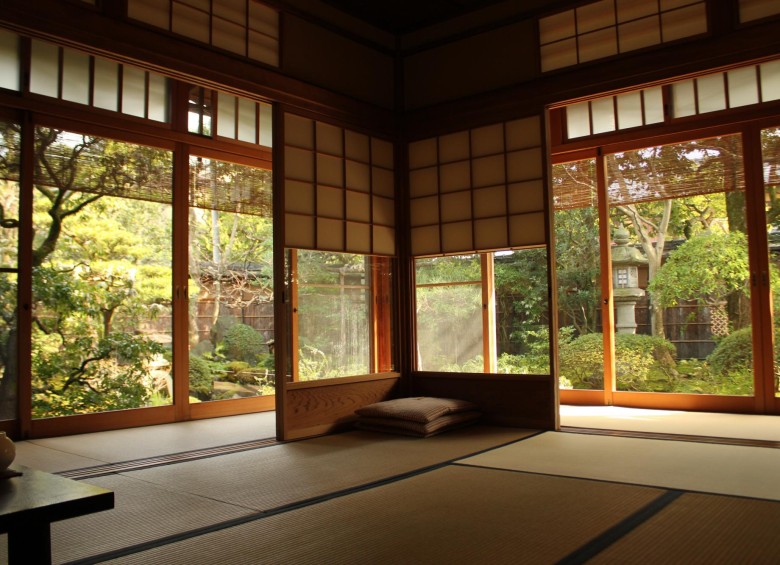 La asimetría entre las ventanas y las puertas hace parte de la arquitectura japonesa. FOTOs sstock