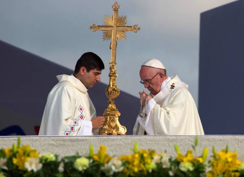 Un millón de almas en la primera misa del Papa