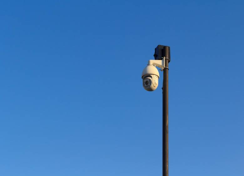 Los ciudadanos no saben con precisión dónde están instaladas las cámaras se vigilancia en Belgrado. FOTO SSTOCK (foto de referencia)