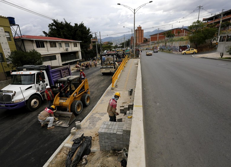 Obras para tejer la malla inconexa de Medellín