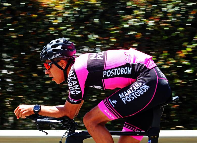 Sebastián Molano por poco cierra con triunfo en China. Fue el mejor colombiano en el Tour del Lago Taihu. FOTO CORTESIA MANZANA POSTOBÓN