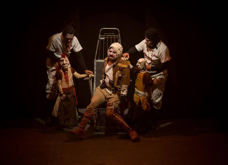 La adaptación de Ricardo III del Teatro El Paso (Pereira) se transmitirá el jueves 22 de octubre a las 7:00 p.m. por el canal de YouTube de la Casa Teatro El Poblado. FOTO Cortesía Fiesta de las Artes Escénicas