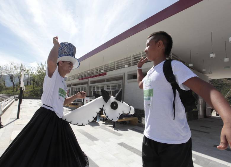 Los jóvenes tendrán oportunidades de emprendimiento, educación, liderazgo, cultura y deporte en este espacio. FOTO manuel saldarriaga