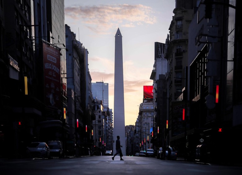 Argentina cumplió este viernes 10 días de “aislamiento social, preventivo y obligatorio”, una jornada en la que también ha entrado en vigor un decreto que amplía el cierre total de las fronteras del país hasta el próximo 31 de marzo. Foto: EFE
