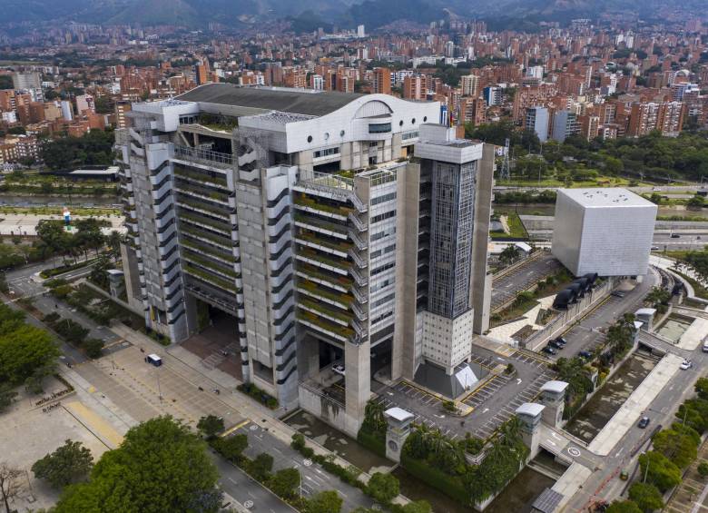 Panorámica del Edificio de EPM, en Medellín. FOTO MANUEL SALDARRIAGA