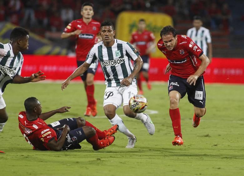Independiente Medellín sacó ventaja en el primer partido de la semifinal, el próximo domingo se jugará el partido de vuelta. FOTO JAIME PÉREZ.