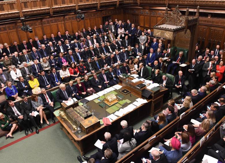 La política británica está paralizada por esta “única cuestión que la cámara parece incapaz de resolver”, afirmó el primer ministro británico, Boris Johnson, ante los diputados. FOTO AFP