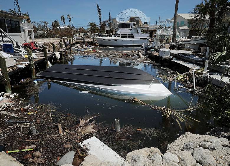 Irma deja 12 muertos en Florida y millones sin luz en Estados Unidos