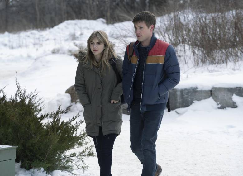 Emilia Jones y Connor Jessup son dos de los hermanos Locke. FOTO Cortesía Netflix