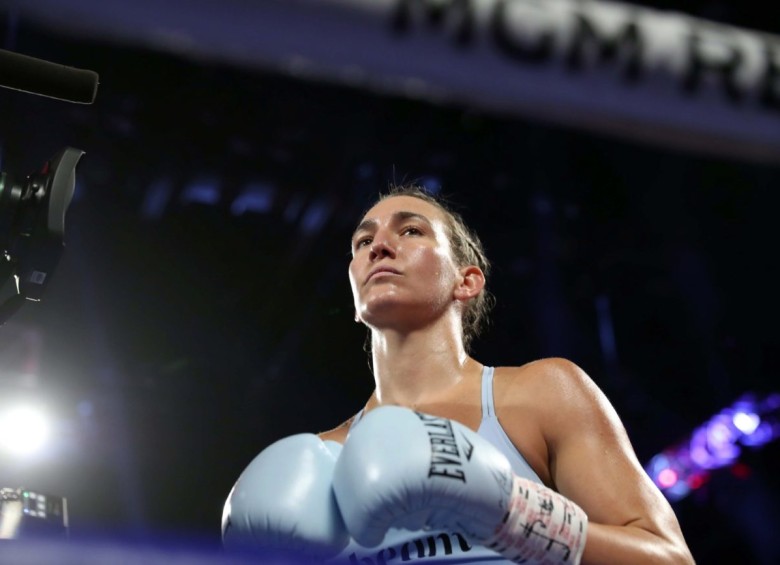 La boxeadora Mikaela Mayer dio positivo por coronavirus. FOTO AFP