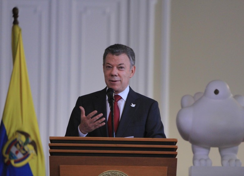 Juan Manuel Santos, presidente de Colombia, también solicitó que se archive la investigación. FOTO COLPRENSA