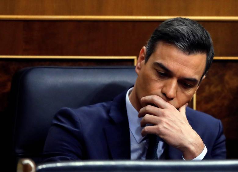 El candidato a la Presidencia del Gobierno, Pedro Sánchez, durante la segunda jornada del debate de su investidura como presidente del Gobierno este domingo en el Congreso de los Diputados.