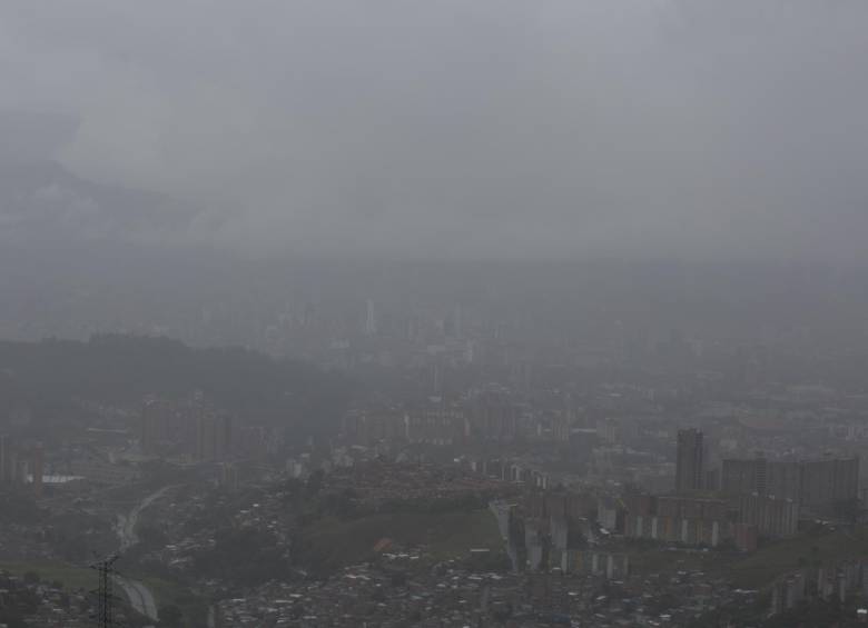Un año de contaminación en Medellín