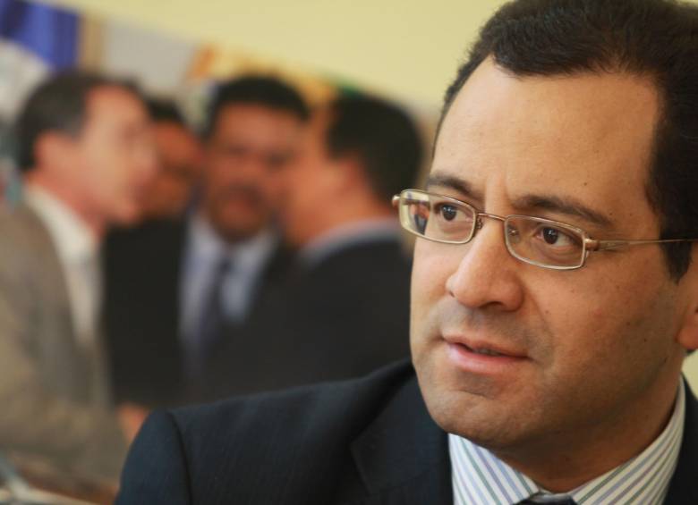 César Mauricio Velázquez es investigado por la Fiscalía por el proceso que se adelanta de las ‘chuzadas’ ilegales del DAS. FOTO COLPRENSA