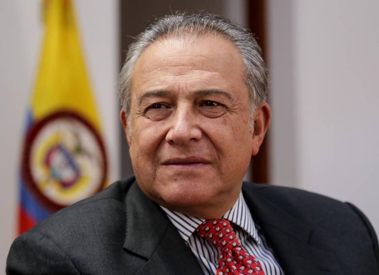 El Vicepresidente Óscar Naranjo continúa en el sur del país. FOTO COLPRENSA