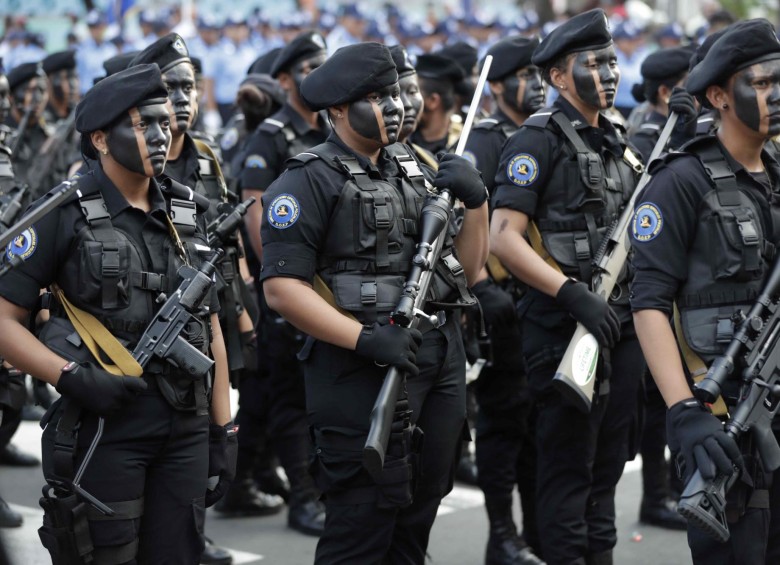 La Policía de Nicaragua es señalada como responsable de la represión en las protestas. FOTO: EFE