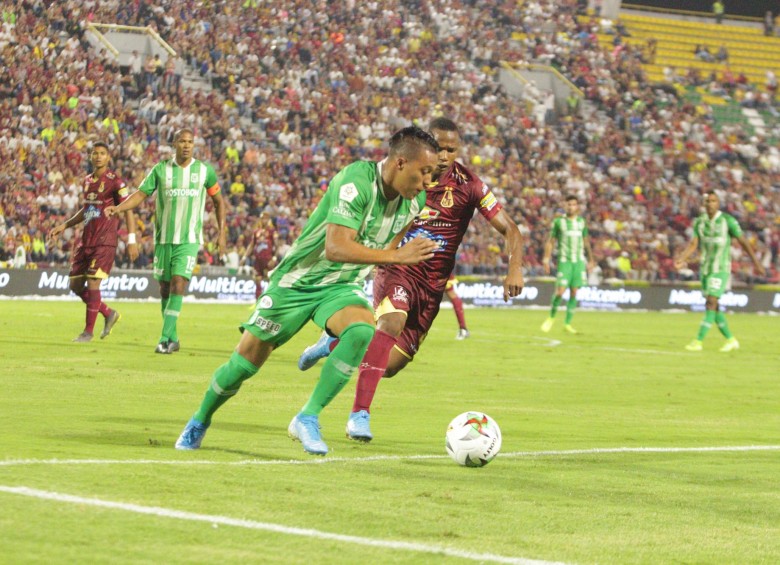 Sebastián Gómez volvió a tener minutos en Ibagué en el segundo tiempo frente al Tolima y lo hizo de buena manera, el futbolista no actuaba desde el 6 de octubre ante Junior. FOTO colprensa