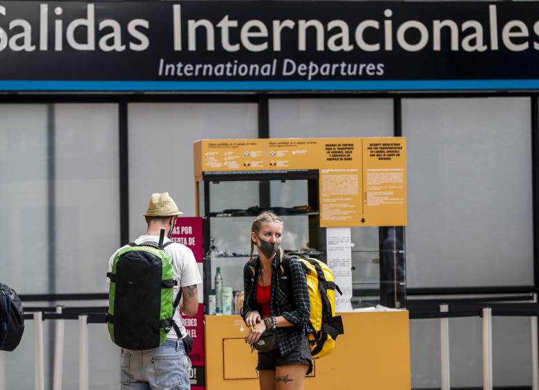 Por medio de un comunicado, el aeropuerto José María Córdova informó que estaba siguiendo los protocolos establecidos para esta emergencia. FOTO: Jaime Pérez.