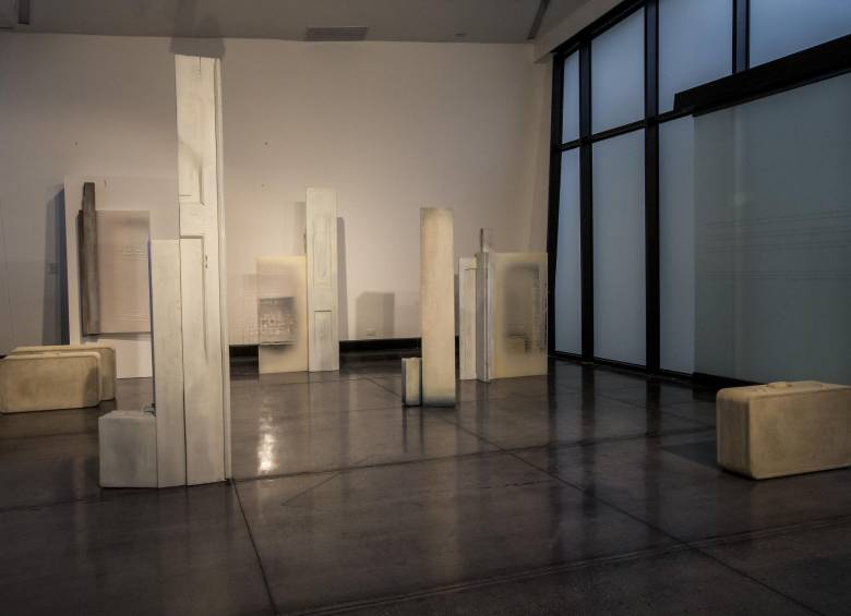 “El espectador entra y se rompen las ideas de exterior e interior y nos encontramos en un paisaje interiorizado”. 