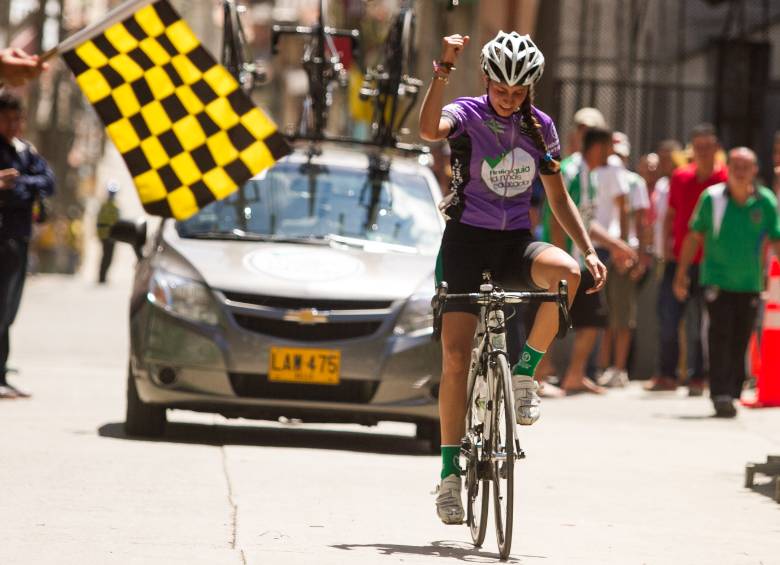 Daniela López, 17 años, campeona en su tierra. FOTO J. B. ESTRADA
