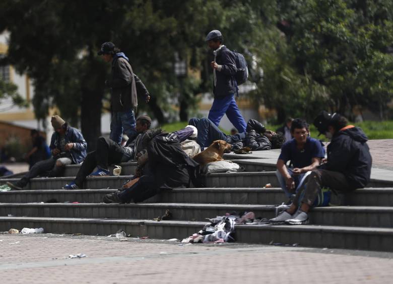 El problema de El Bronx se trasladó a la Plaza España