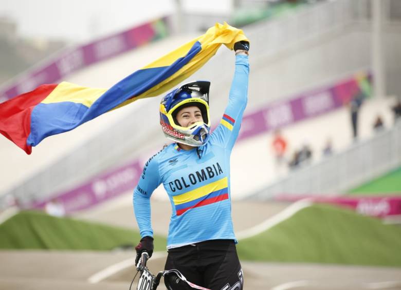 Mariana Pajón logró su segundo oro en los Juegos Panamericanos. El primero fue en Guadalajara-2011. FOTO CORTESÍA COC